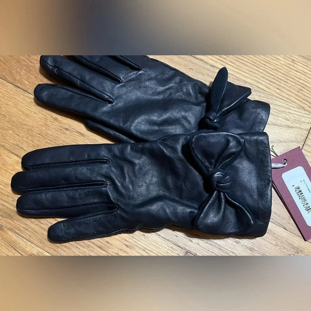 BRUNO MAGLI Bow-Top, Cashmere-Lined Leather Gloves size Small